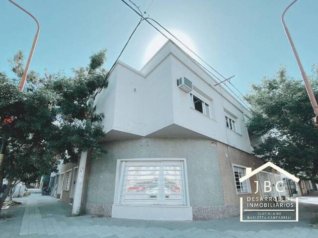 #122 - CASA para Venta en Bahia Blanca - AR-B - 1