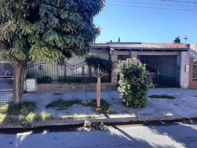 #195 - CASA para Venta en Bahia Blanca - AR-B - 2