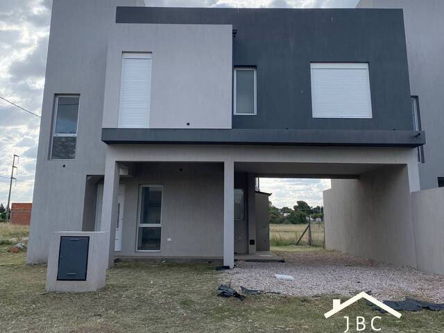 #176 - CASA para Venta en Bahia Blanca - AR-B